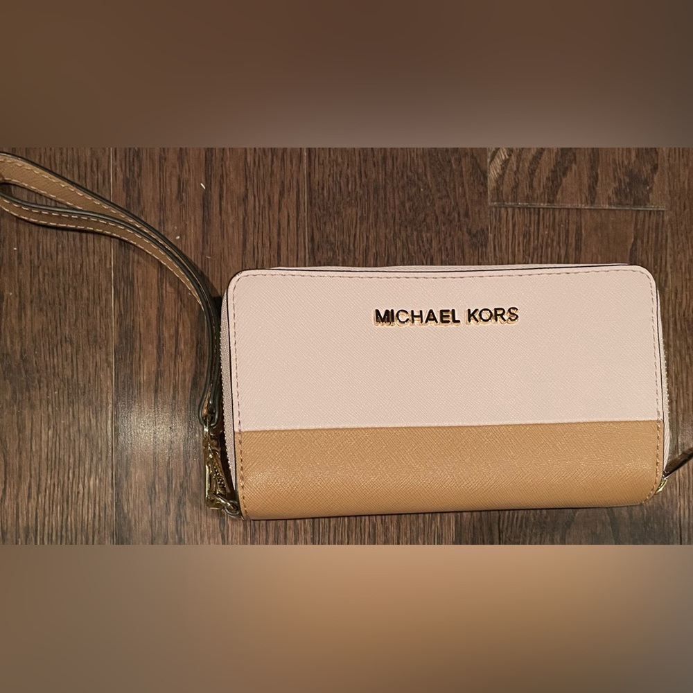 Michael Kors Jetset Pink and Tan Color block Wallet Wristlet